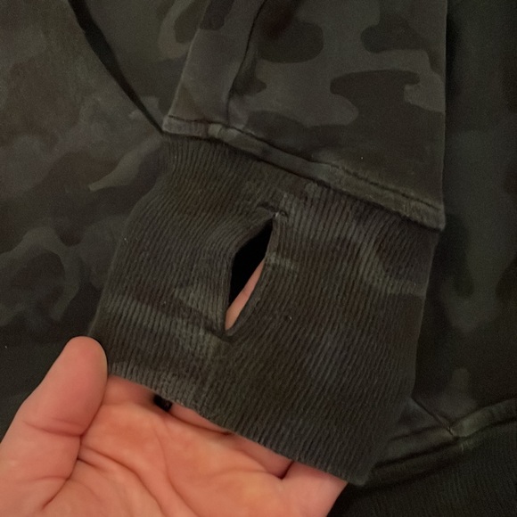 Womens lululemon scuba hoodie - Picture 3 of 5